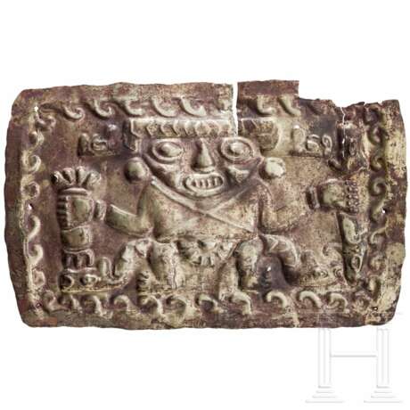 Präkolumbische Tumbaga Gewandapplike, Peru, wohl Chimu-Kultur, 900 - 1500 n. Chr. - фото 1
