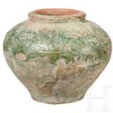 Vase mit Reliefdekor, wohl Vorderasien, islamisch, 12. /13. Jhdt. - Foto 1