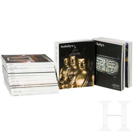 21 Auktionskataloge zu asiatischer Kunst, Sotheby's Paris, London, Hong Kong, New York, 2015 - 2017 - photo 1