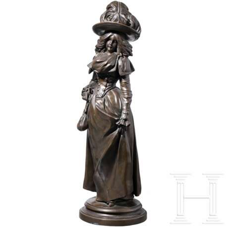 Bronze einer Dame mit Hut, wohl deutsch, 2. Hälfte 20. Jhdt. - photo 1