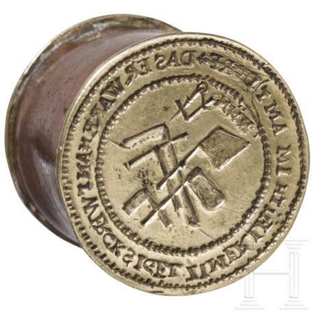 Doppelseitiges Zunft-Petschaft der Maurer und Zimmerleute, 18. Jhdt. - photo 1