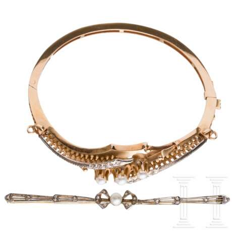 Armband und Brosche mit Perlen - photo 1