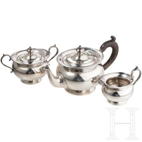 Dreiteiliges Silberservice, Italien, Florenz, 1944 - 1968 - photo 1 Dreiteiliges Silberservice, Italien, Florenz, 1944 - 1968 - photo 1