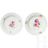 Zwei Porzellanteller, Berlin, KPM, um 1790 - photo 1