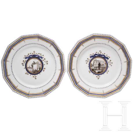 Zwei Teller aus dem Bayerischen Königsservice, D. Auliczek, 1792-94 (Entwurf), Nymphenburg, 1. Hälfte des 20. Jhdts. (Ausführung) - photo 1