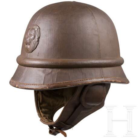 A Belgian motorcycle dispatch rider helmet - photo 1 A Belgian motorcycle dispatch rider helmet - photo 1