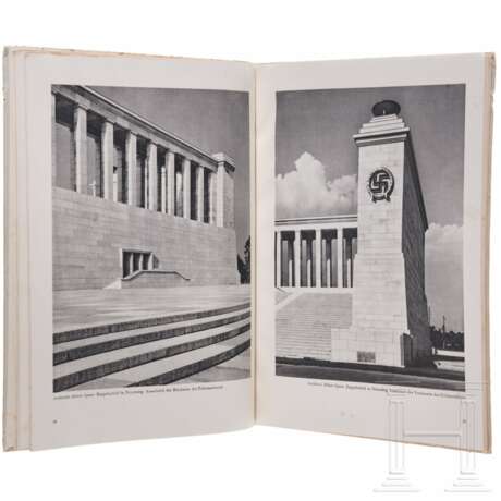 A collection of books and booklets on art and architecture - photo 19 A collection of books and booklets on art and architecture - photo 19