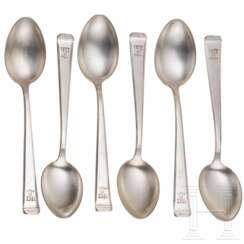 A collection of teaspoons "Dh", manufacturer Bracia Henneberg