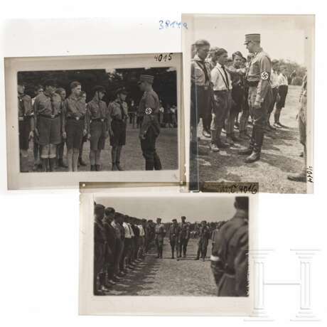 15 black-and-white slides of important events and personalities - photo 3