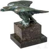 A desk eagle on a stone base - photo 2