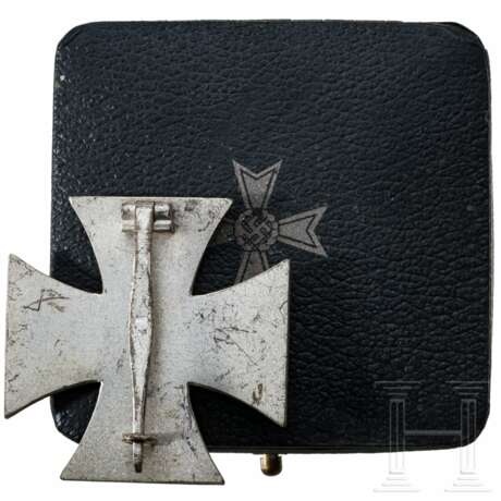 An Iron Cross 1939 1st class, marked "15" = Friedrich Orth, Vienna - photo 3 An Iron Cross 1939 1st class, marked "15" = Friedrich Orth, Vienna - photo 3