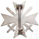 A 1939 War Merit Cross 1st class with swords in case of issue, manufacturer Deumer - photo 2