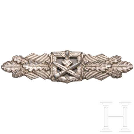 A Close Combat Clasp in Silver made by Junker in Berlin - photo 1
