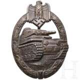 A Tank Assault Badge in Bronze, manufacturer Zimmermann - photo 1