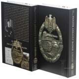 "Panzer Assault Badge of World War II" Vol. I and II by Philipp de Bock - фото 2