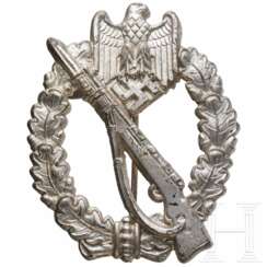 An Infantry Assault Badge in Silver