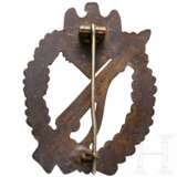 An Infantry Assault Badge in Bronze made by S.H.u.Co. - photo 2