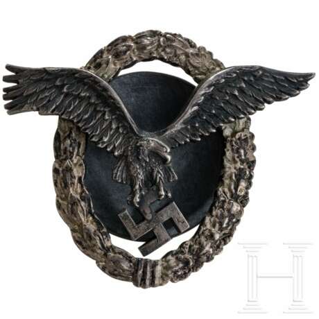A Luftwaffe Pilot's Badge on screw-back, manufacturer Juncker - фото 1