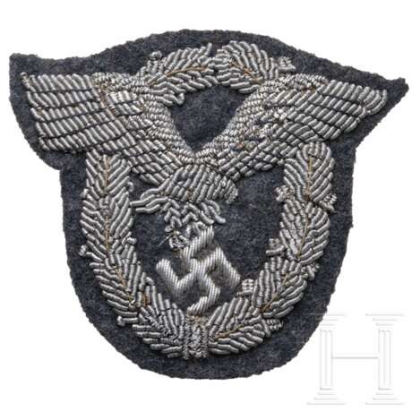 A pilot's badge in embroidered version - photo 1 A pilot's badge in embroidered version - photo 1