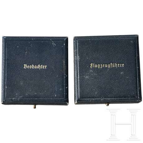 Two cases of issue to Luftwaffe Pilot's Badge and Observer's Badge - photo 1 Two cases of issue to Luftwaffe Pilot's Badge and Observer's Badge - photo 1