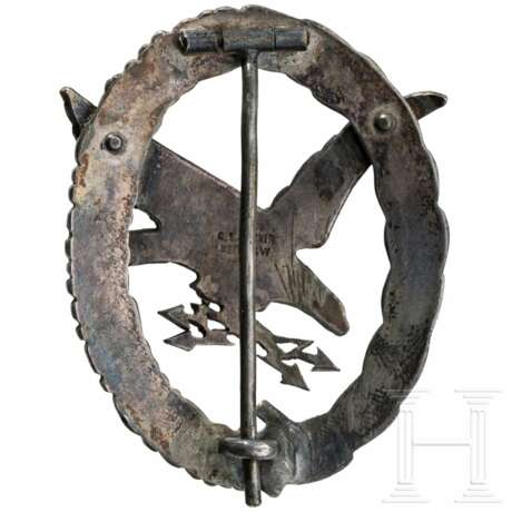 An Air Gunner's and Flight Engineer's Badge, tin wreath, manufacturer Juncker - photo 2