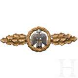 A Squadron Clasp for Jäger in Bronze - photo 1