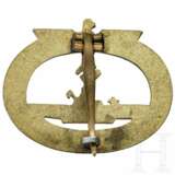 U-Boot War Badge, manufacturer Schwerin Berlin - фото 2