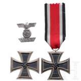 An 1939 Iron Cross 1st and 2nd Class with clasp to the 1914 Iron Cross 2nd Class, manufacturer Deumer - photo 1