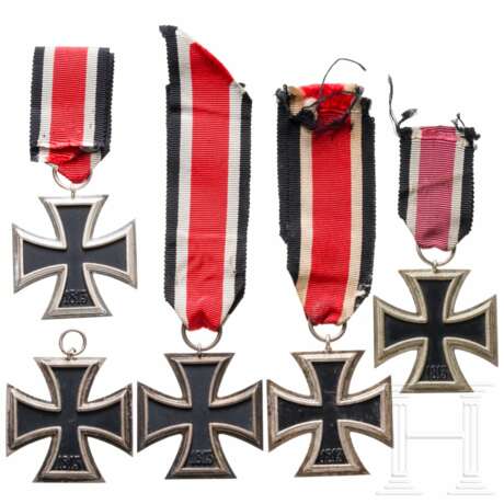 Five 1939 Iron Crosses 2nd Class - photo 2 Five 1939 Iron Crosses 2nd Class - photo 2