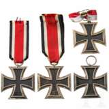 A collection of 1939 Iron Crosses 2nd Class - photo 2
