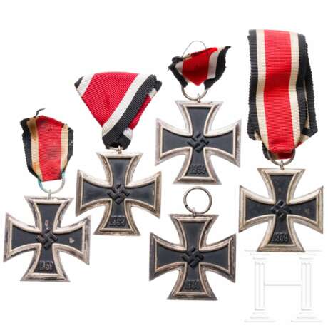 Five 1939 Iron Crosses 2nd Class - photo 1 Five 1939 Iron Crosses 2nd Class - photo 1