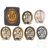 A collection of German Sports Badges in Silver and Bronze - Foto 2