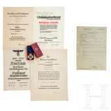 Award certificates, photographs, documents, badges and identity cards from two families - Foto 1