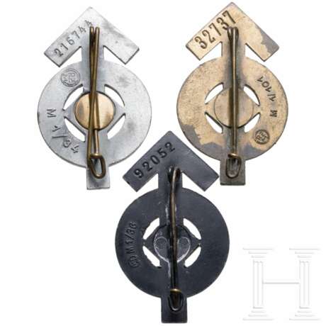 A HJ Achievement Badge in Silver, Bronze and Black (Iron) - Foto 2