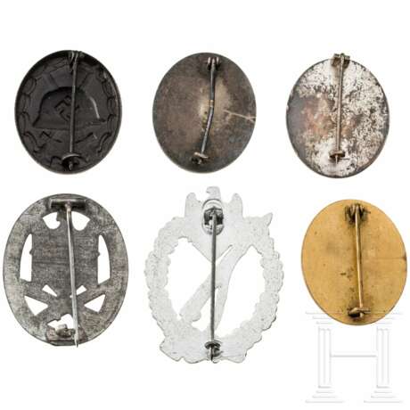 Four Wound Badges, a General Assault Badge, and an Infantry Assault Badge in Silver - photo 2