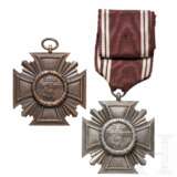 Two NSDAP Long Service Awards in Bronze, "Mein Kampf" with slipcase and a police award certificate - photo 3