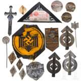 A collection of HJ badges, tinnies, and insignia - фото 2