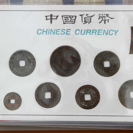 Kursmünzensätze aus Aller Welt in 3 Schubern, - фото 2