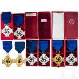 Seven documents and awards to the golden and silver Faithful Service decoration - photo 2