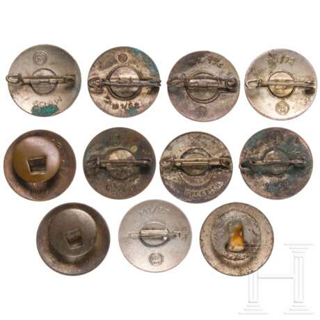 A collection of NSDAP Party Badges - Foto 2 A collection of NSDAP Party Badges - Foto 2