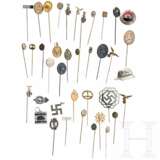 Approx. 35 miniatures, membership badges, and other insignia - photo 1