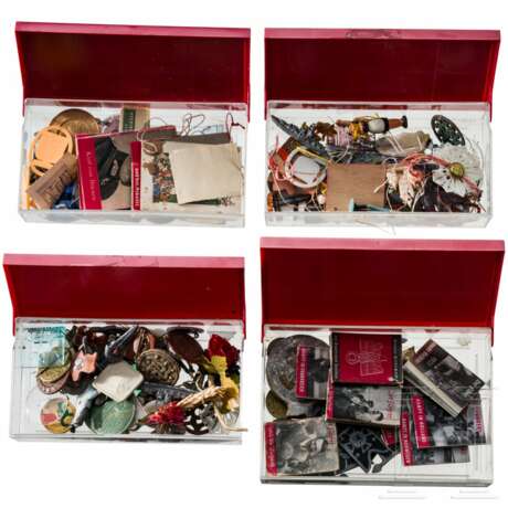 Approx. 200 WHW and other badges - photo 2