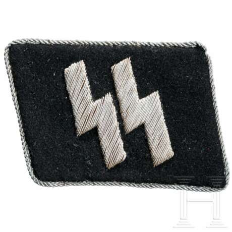 A single SS collar tab for officers - photo 1