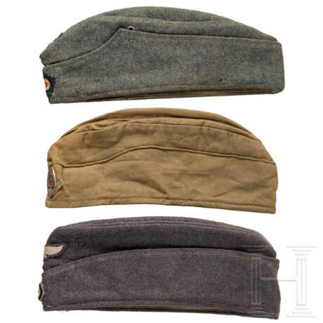 Two garrison caps - photo 3 Two garrison caps - photo 3