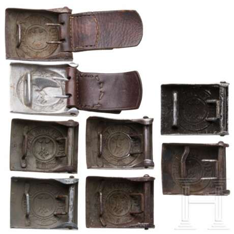 A collection of Heer and Luftwaffe EM/NCO belt buckles - photo 3