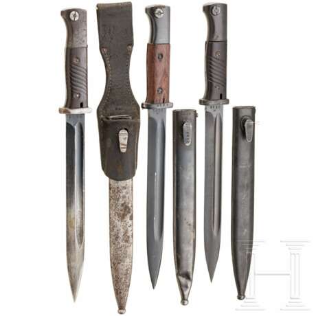 A collection of bayonets SG 84/98 - photo 1 A collection of bayonets SG 84/98 - photo 1