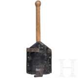 A folding spade with a carrier - photo 2