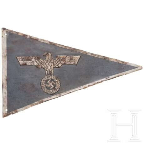 A vehicle pennant for army officers - фото 1