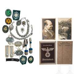 A small group of insignia