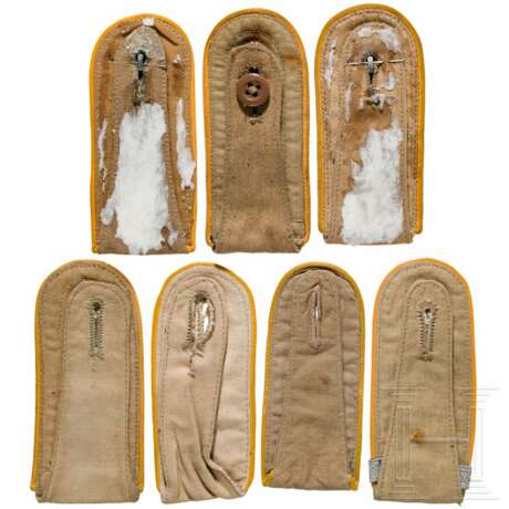 Seven single shoulder boards of the tropical clothing of the flying or parachute troops - photo 2 Seven single shoulder boards of the tropical clothing of the flying or parachute troops - photo 2